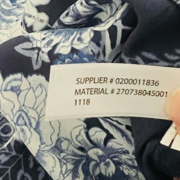 Navy Floral Wrap dress - Picture 8 of 8